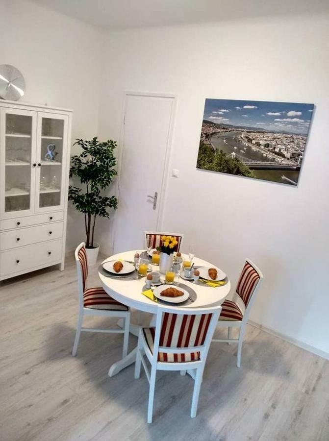 Pannónia Luxury Apartman with WIFI&Balcony Budapest Exterior foto